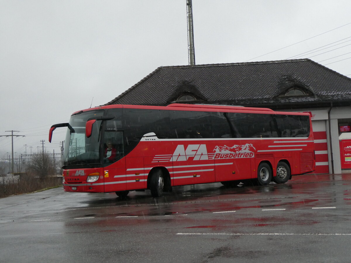 (258'471) - AFA Adelboden - Nr. 23/BE 26'709 - Setra (ex Blaguss, A-Wien Nr. 5402) am 6. Januar 2024 beim Bahnhof Frutigen