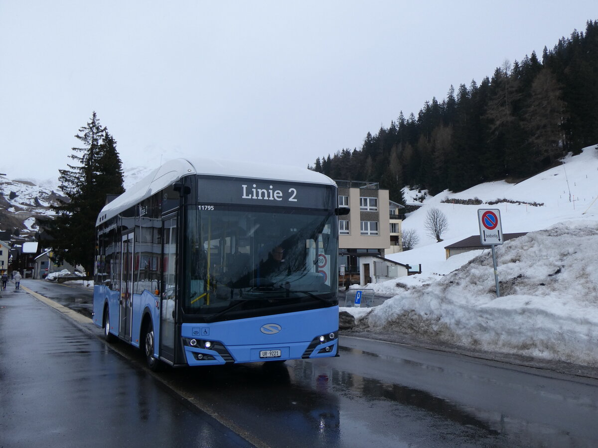 (259'247) - Mattli, Wassen - UR 9221/PID 11'795 - eSolaris (ex PostAuto Bern BE 90'275; ex PostAuto Bern BE 610'546) am 10. Februar 2024 in Andermatt, Gemsstockbahn