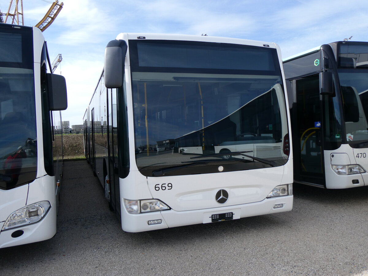 (259'869) - Intertours, Domdidier - Nr. 669 - Mercedes (ex VZO Grningen Nr. 311; ex VZO Grningen Nr. 111) am 2. Mrz 2024 in Domdidier, Garage