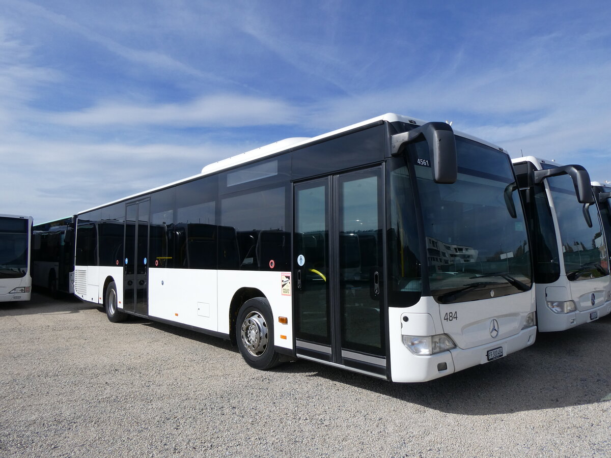 (259'871) - Intertours, Domdidier - Nr. 484/FR 300'484 - Mercedes (ex PostAuto Bern Nr. 1/PID 4561; ex Klopfstein, Laupen Nr. 1) am 2. Mrz 2024 in Domdidier, Garage