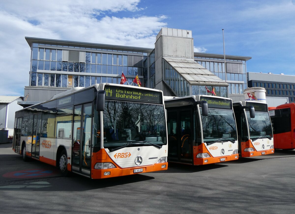 (259'964) - RBS Worblaufen - Nr. 1/BE 365'301 + Nr. 2/BE 366'002 + Nr. 3/BE 767'003 - Mercedes am 3. Mrz 2024 in Worblaufen, Garage