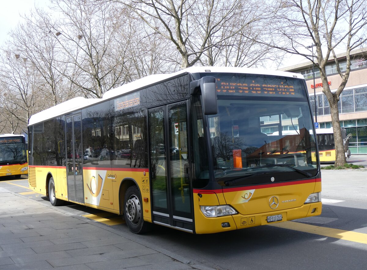 (260'807) - CarPostal Ouest - VD 510'261/PID 5603 - Mercedes am 29. Mrz 2024 beim Bahnhof Yverdon