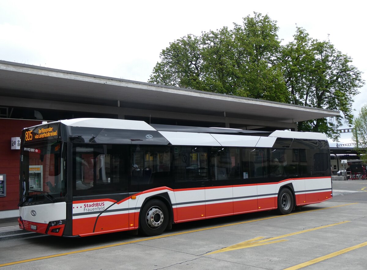 (261'094) - StadtBUS, Frauenfeld - Nr. 703/TG 237'003 - Solaris am 9. April 2024 beim Bahnhof Frauenfeld