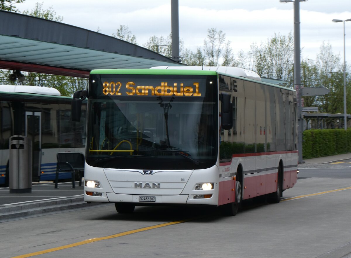 (261'106) - StadtBUS, Frauenfeld - Nr. 911/SG 482'207 - MAN (ex RTB Altsttten Nr. 911; ex PostBus/A BD 15'342) am 9. April 2024 beim Bahnhof Frauenfeld