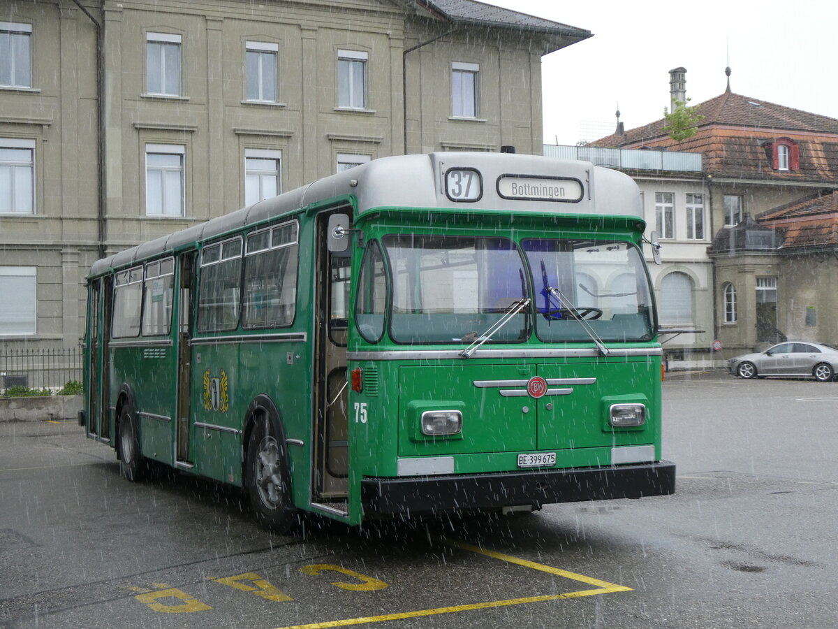 (261'596) - BVB Basel (RWB) - Nr. 75/BE 399'675 - FBW/FHS am 21. April 2024 beim Bahnhof Burgdorf