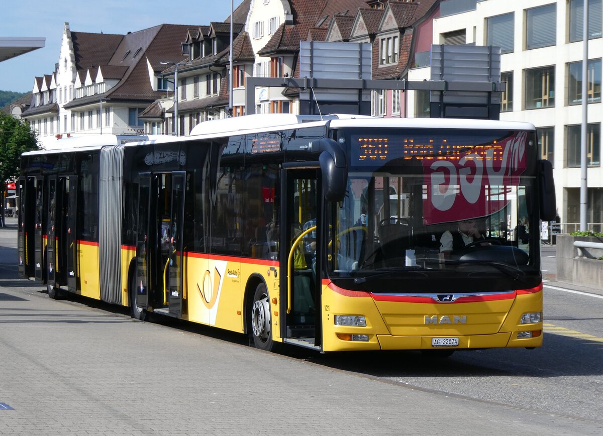 (262'300) - Voegtlin-Meyer, Brugg - Nr. 121/AG 22'074/PID 10'140 - MAN am 12. Mai 2024 beim Bahnhof Brugg