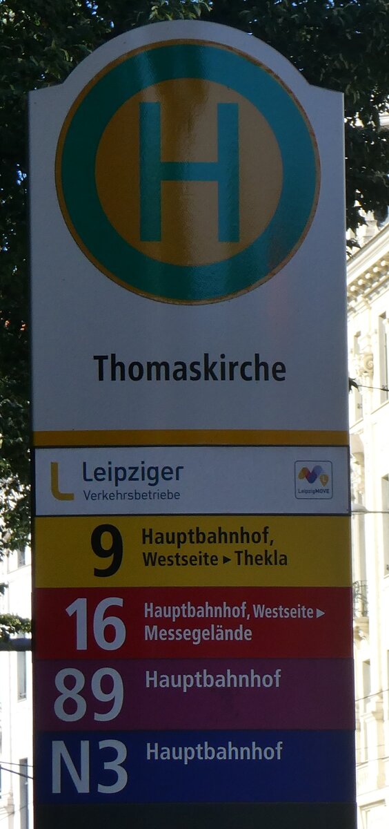 (264'419) - Leipziger Verkehrsbetriebe-Haltestellenschild - Leipzig, Thomaskirche - am 9. Juli 2024