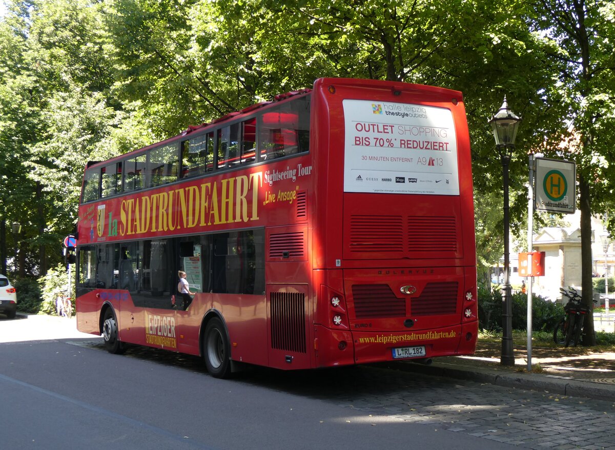 (264'478) - Leipziger Stadtrundfahrt, Leipzig - L-RL 182 - Gleryz am 9. Juli 2024 beim Hauptbahnhof Leipzig