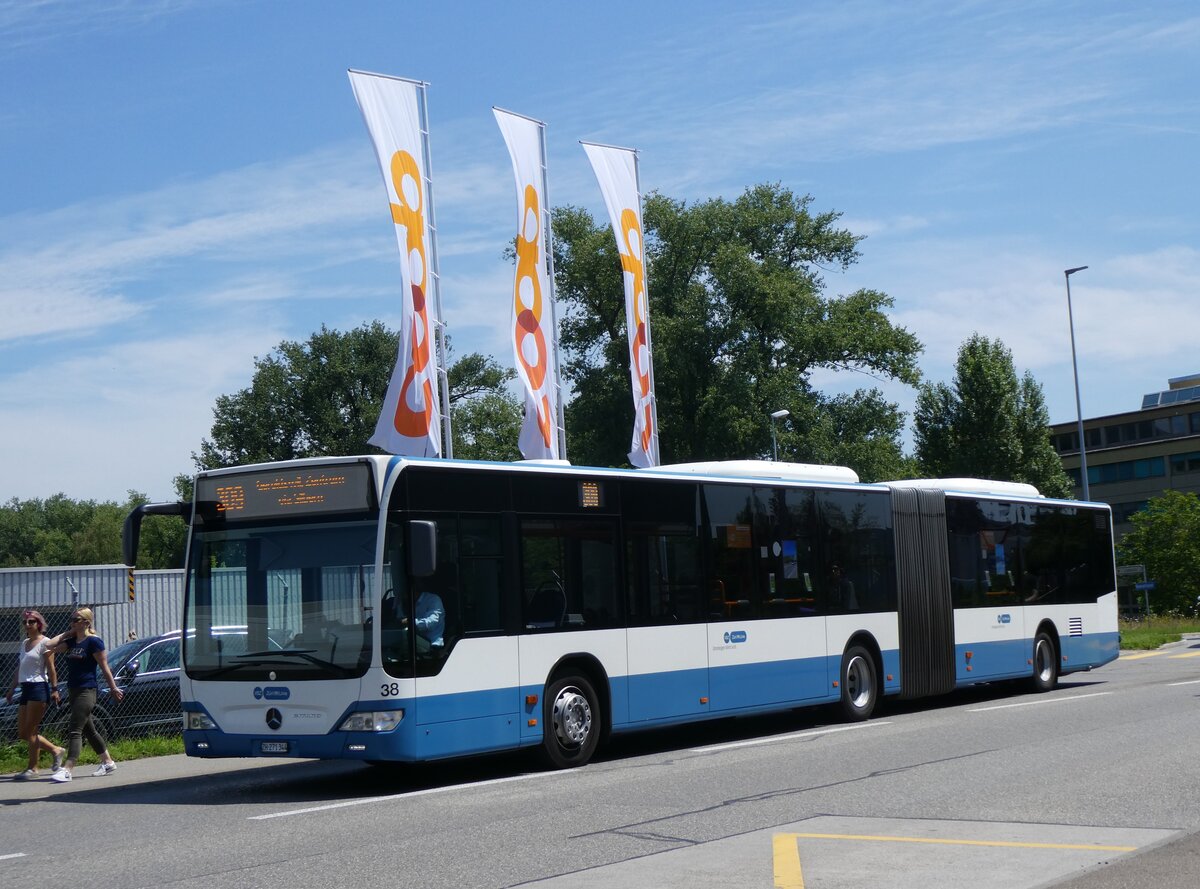 (264'868) - Limmat Bus, Dietikon - Nr. 38/ZH 271'344 - Mercedes am 18. Juli 2024 in Dietikon, Pestalozzi