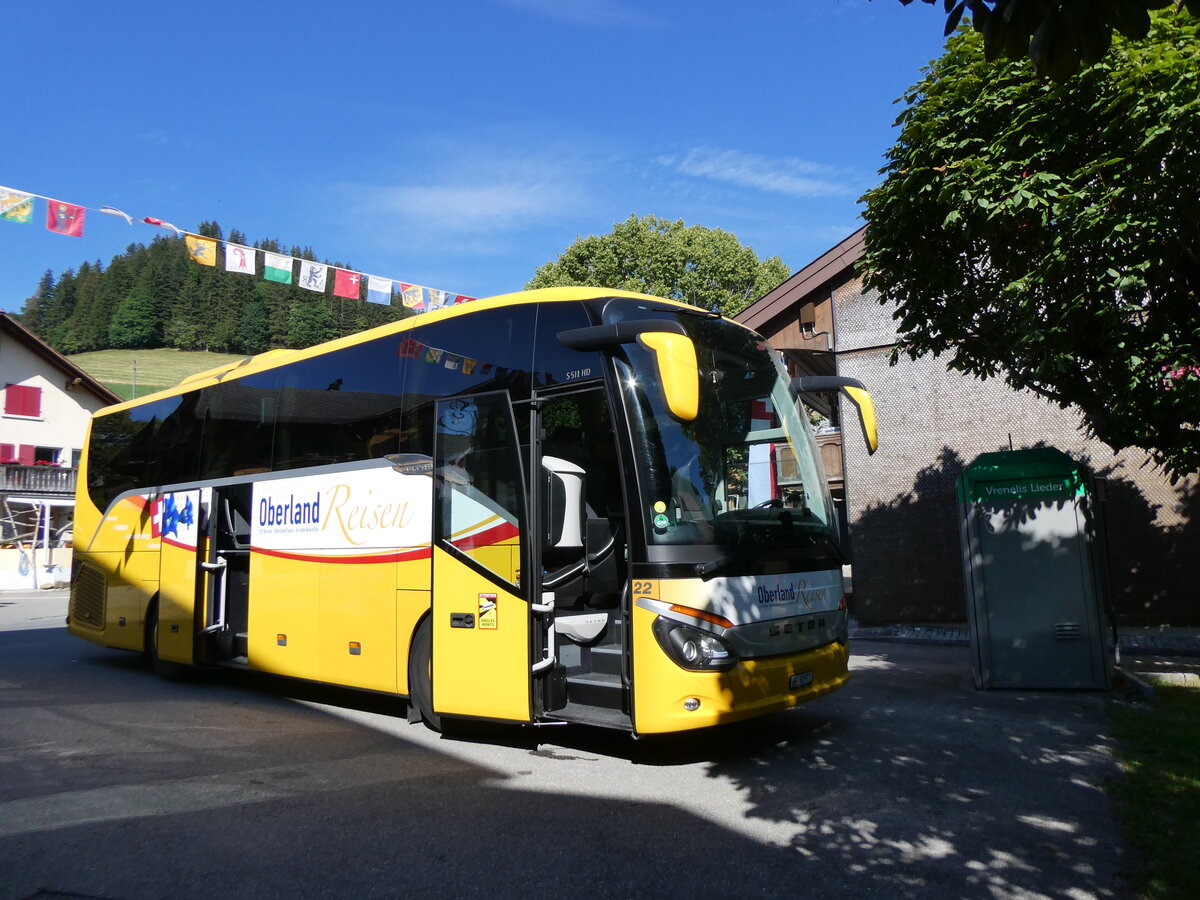 (265'448) - Oberland Reisen, Thun - Nr. 22/BE 92'977 - Setra (ex AVG Grindelwald Nr. 22) am 6. August 2024 in Guggisberg, Sternen