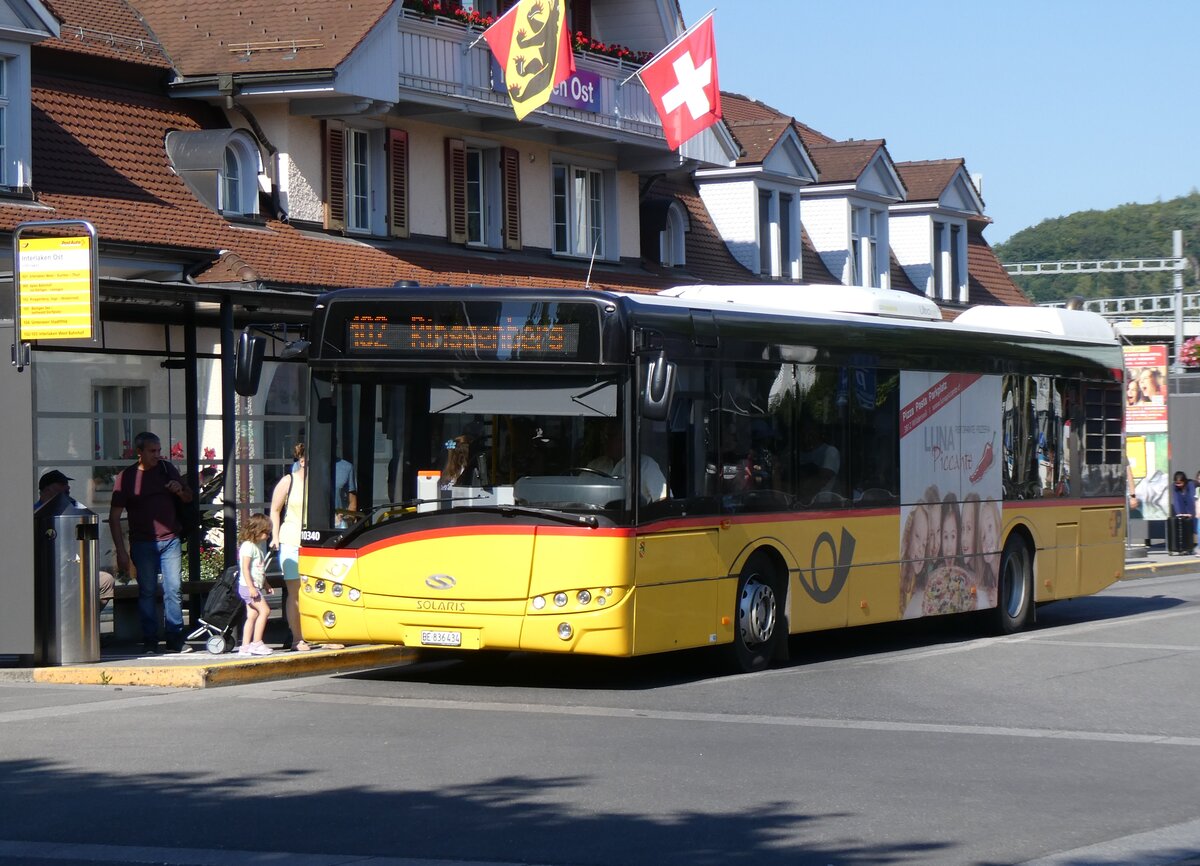 (265'642) - PostAuto Bern - BE 836'434/PID 10'340 - Solaris (ex Nr. 581) am 13. August 2024 beim Bahnhof Interlaken Ost