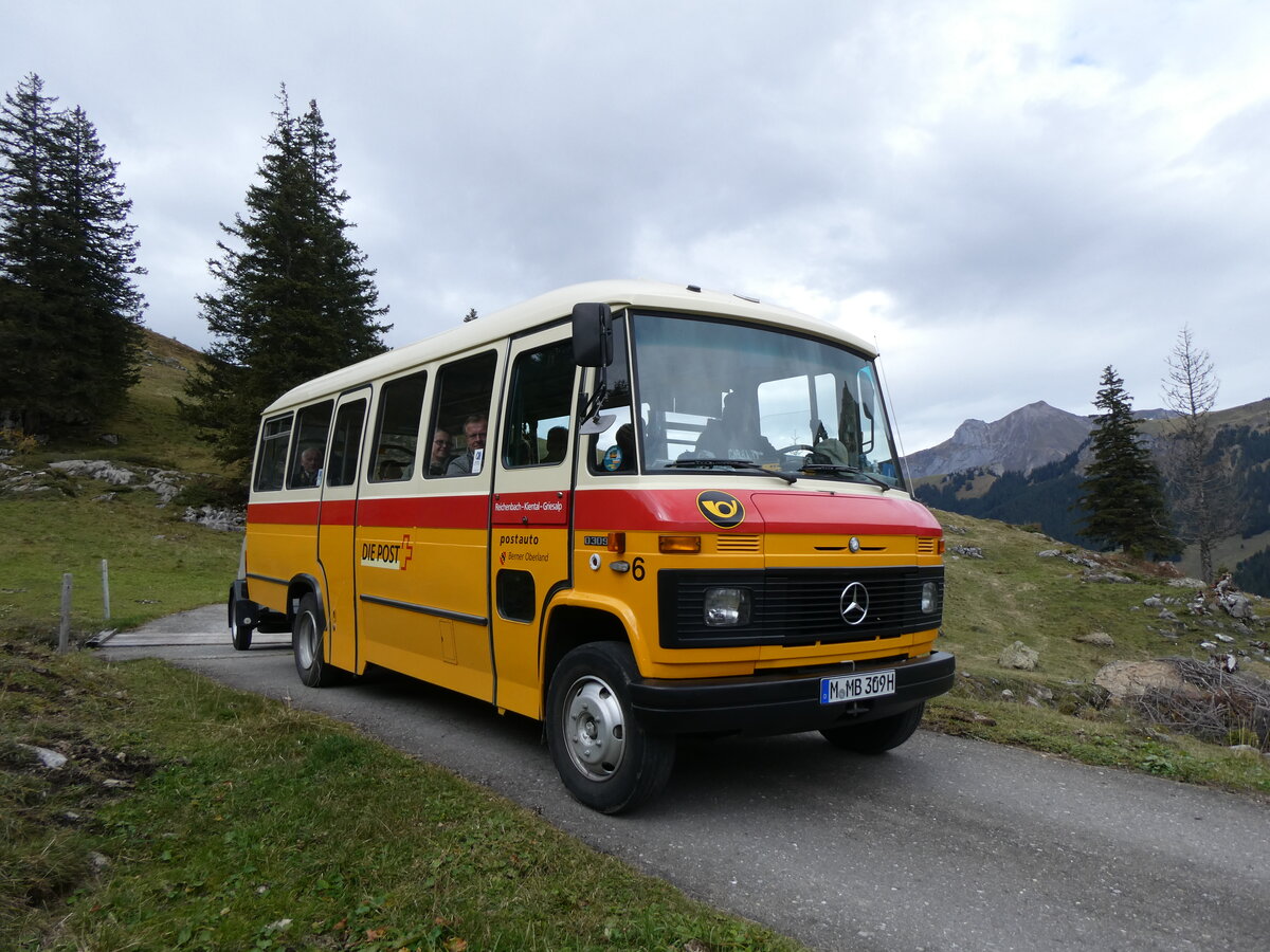 (268'127) - Aus Deutschland: Hahn, Mnchen - Nr. 6/M-MB 309H - Mercedes (ex Mller, CH-Ennetmoos Nr. 6; ex Portenier, CH-Adelboden Nr. 6; ex Geiger, CH-Adelboden Nr. 6) am 12. Oktober 2024 beim der Bundalp