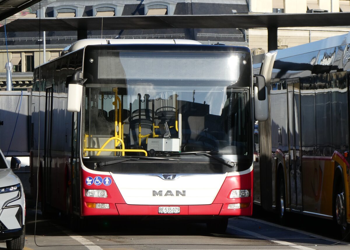 (269'397) - PostAuto Bern - BE 535'079/PID 12'334 - MAN (ex A-Wien) am 26. November 2024 in Bern, Postautostation