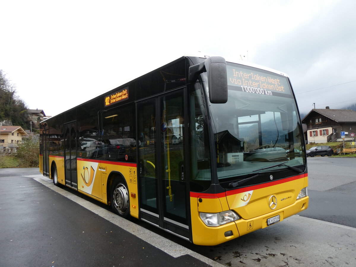 (269'697) - PostAuto Bern - BE 610'539/PID 5270 - Mercedes (ex BE 700'281; ex Schmocker, Stechelberg Nr. 2) am 9. Dezember 2024 in Ringgenberg, Sge