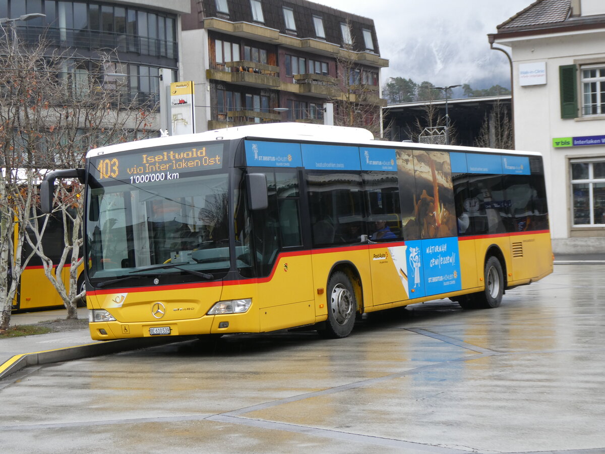 (269'704) - PostAuto Bern - BE 610'539/PID 5270 - Mercedes (ex BE 700'281; ex Schmocker, Stechelberg Nr. 2) am 9. Dezember 2024 beim Bahnhof Interlaken West