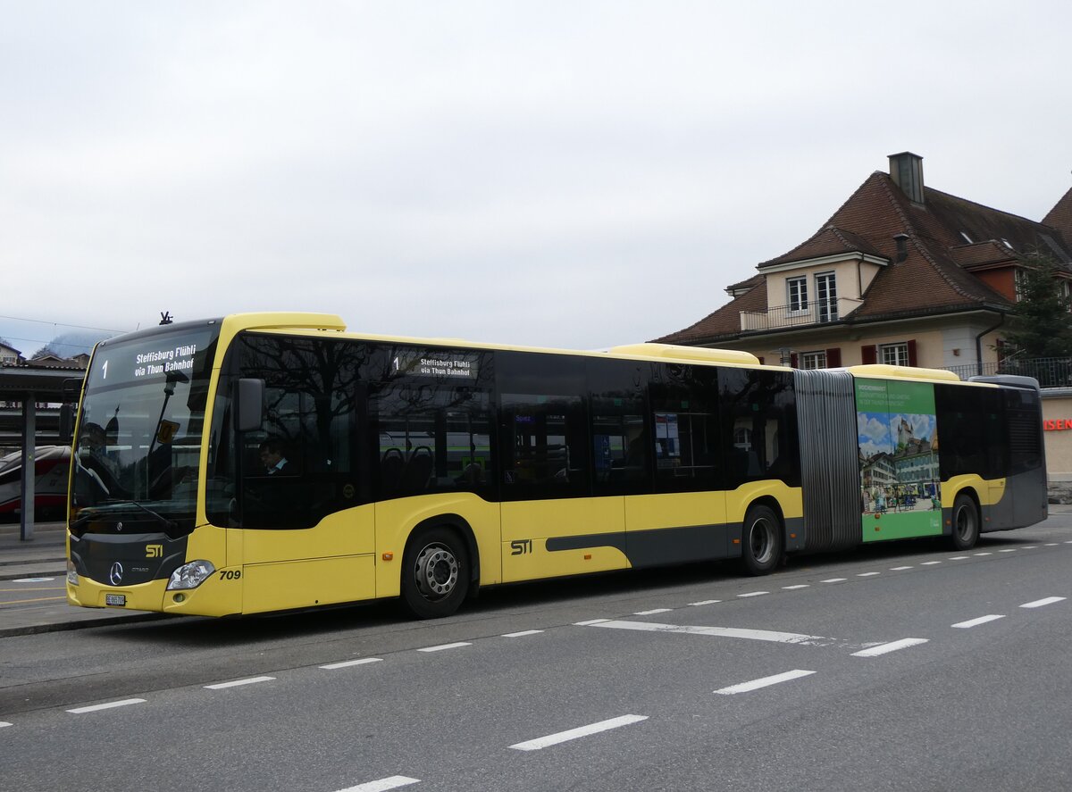 (269'806) - STI Thun - Nr. 709/BE 865'709 - Mercedes am 11. Dezember 2024 beim Bahnhof Spiez