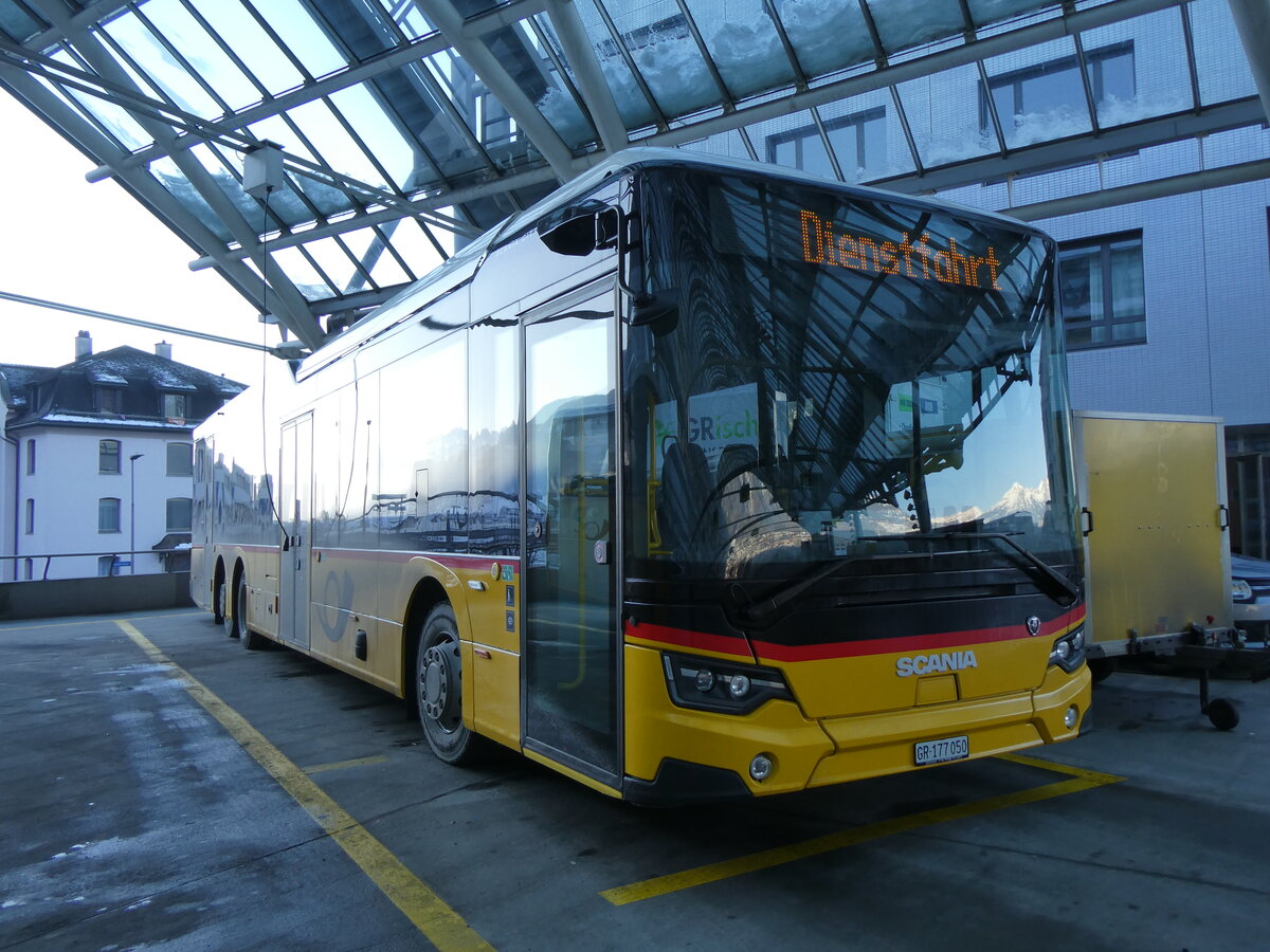 (270'296) - PostAuto Graubnden - GR 177'050/PID 12'108 - Scania am 27. Dezember 2024 in Chur, Postautostation