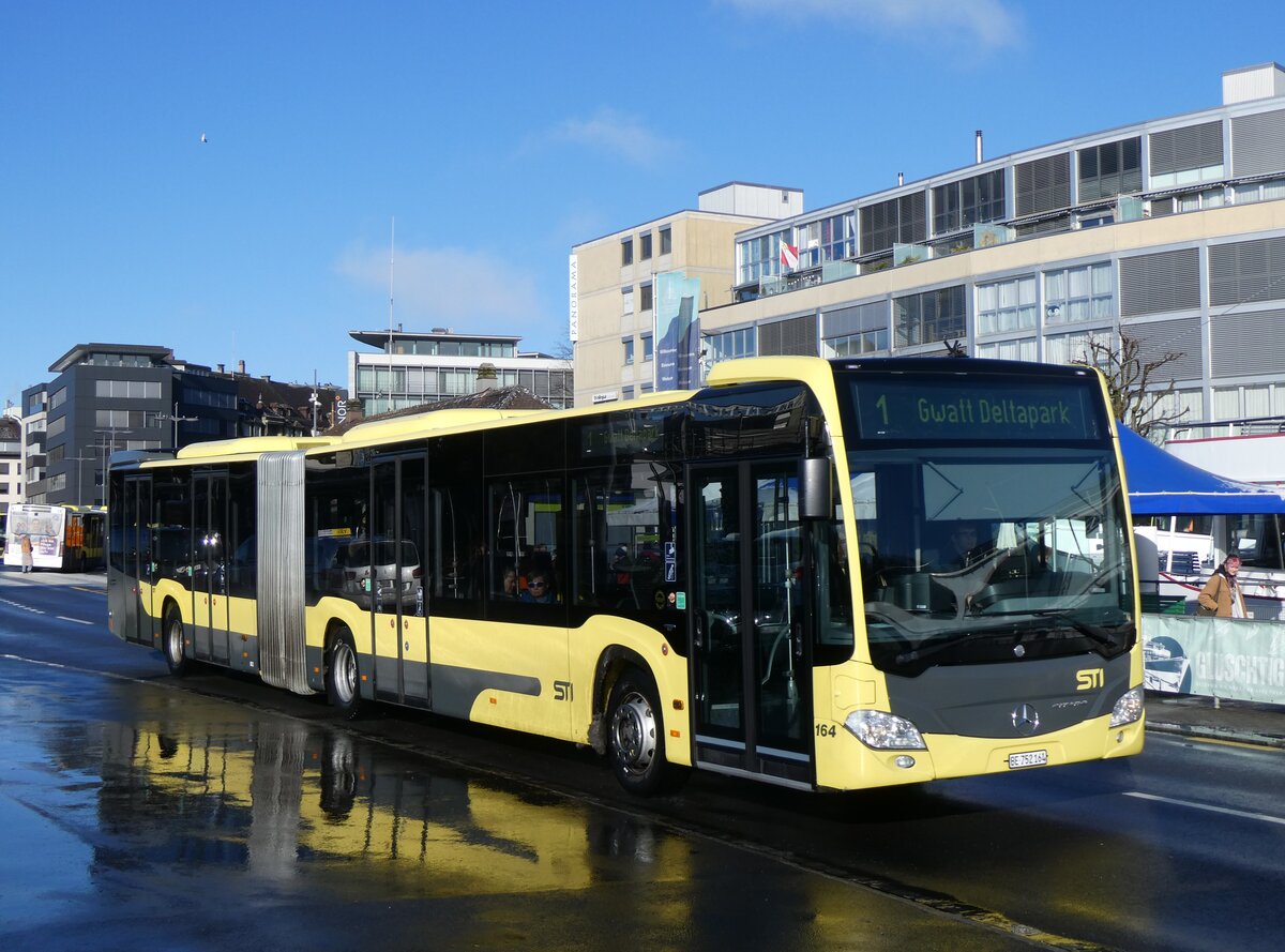 (270'581) - STI Thun - Nr. 164/BE 752'164 - Mercedes am 3. Januar 2025 beim Bahnhof Thun