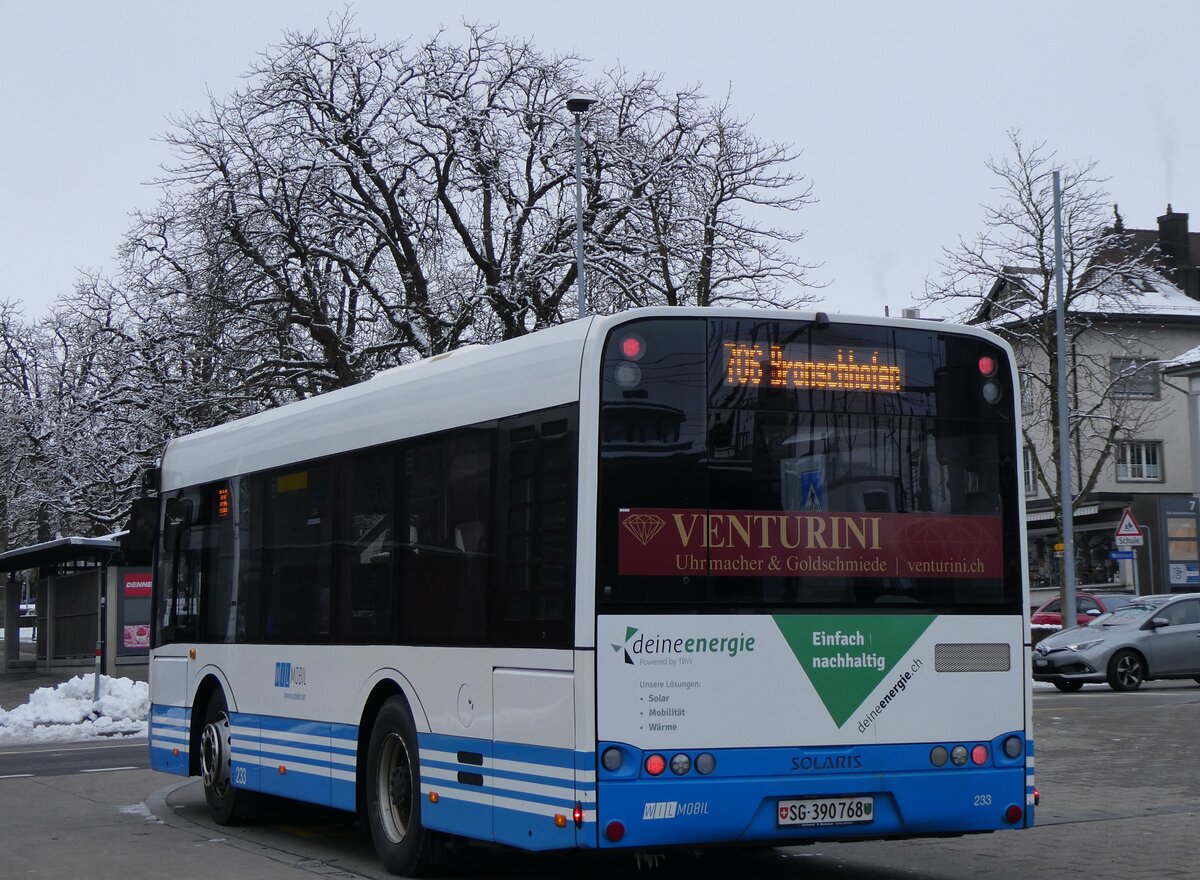 (270'625) - WilMobil, Wil - Nr. 233/SG 390'768 - Solaris am 4. Januar 2025 beim Bahnhof Wil 