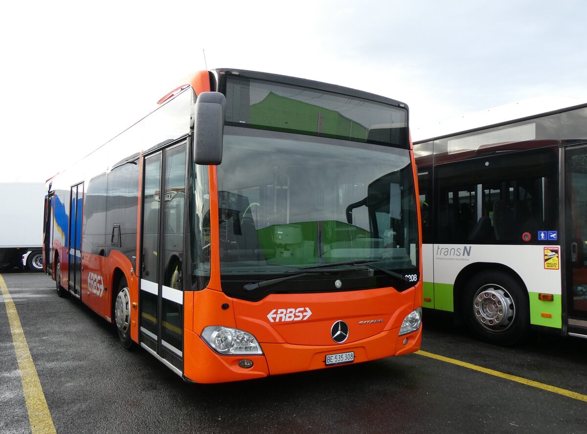 (270'663) - RBS Worblaufen - Nr. 3208/BE 535'308 - Mercedes (ex Nr. 8) am 5. Januar 2025 in Kerzers, Interbus