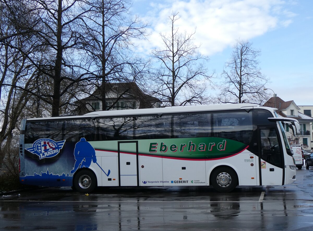 (270'678) - Eberhard, Altendorf - Nr. 6/SZ 31'470 - Volvo am 5. Januar 2025 in Thun, Grabengut