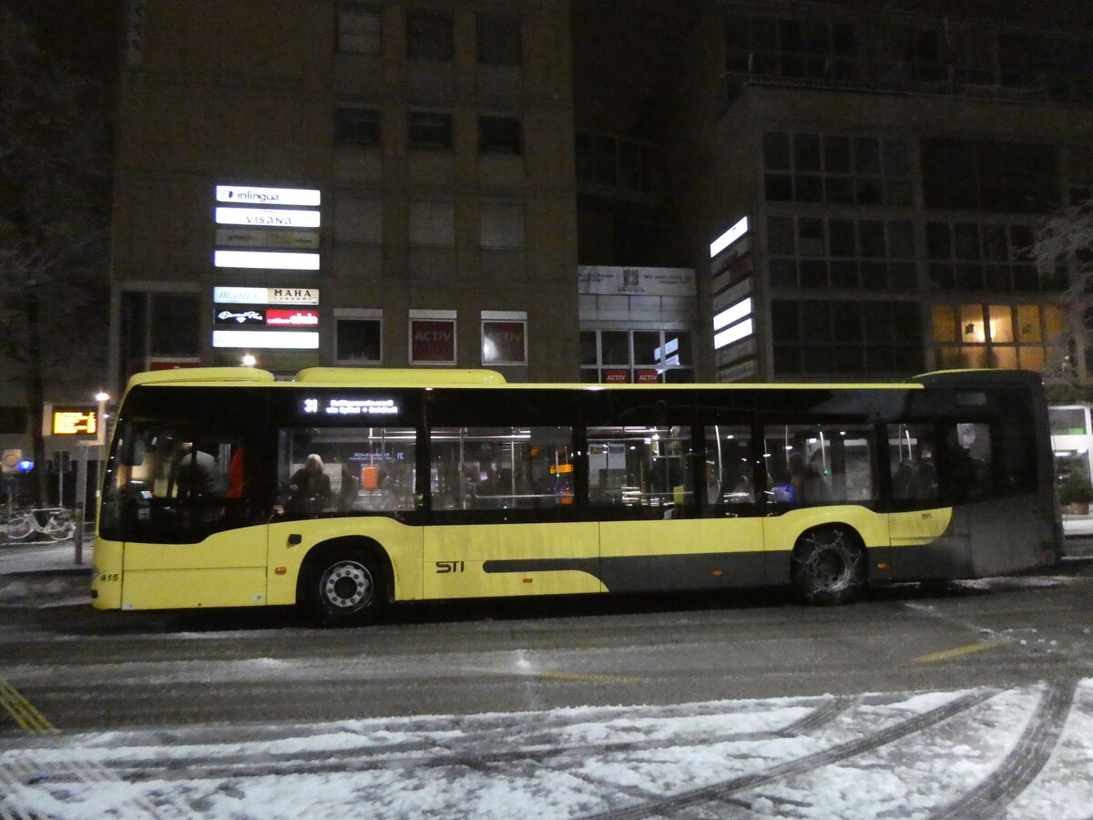 (270'812) - STI Thun - Nr. 415/BE 106'415 - Mercedes am 11. Januar 2025 beim Bahnhof Thun