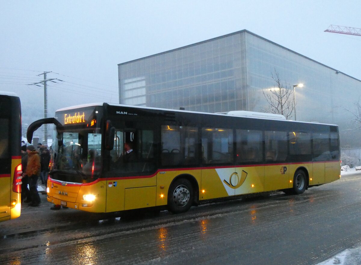 (270'833) - Wyss, Boningen - Nr. 65/SO 21'793/PID 10'546 - MAN am 11. Januar 2025 beim Bahnhof Frutigen