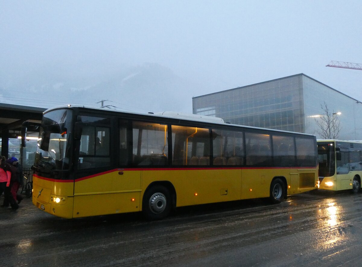 (270'839) - Gohl, Herzogenbuchsee - BE 854'354 - Volvo (ex Rojoma, Schftland; ex Schmidt, Oberbren PID 5103) am 11. Januar 2025 beim Bahnhof Frutigen