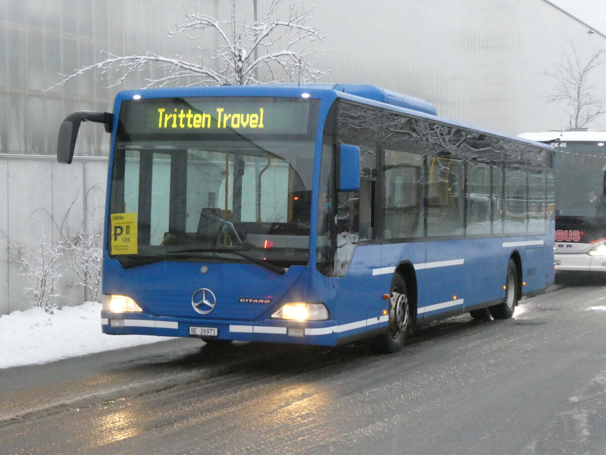 (270'846) - Tritten, Zweisimmen - BE 26'971 - Mercedes (ex AFA Adelboden Nr. 94) am 11. Januar 2025 beim Bahnhof Frutigen