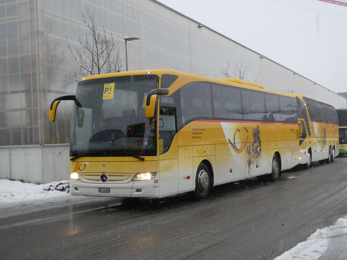 (270'859) - Tschannen, Zofingen - Nr. 20/AG 16'360 - Mercedes am 11. Januar 2025 beim Bahnhof Frutigen