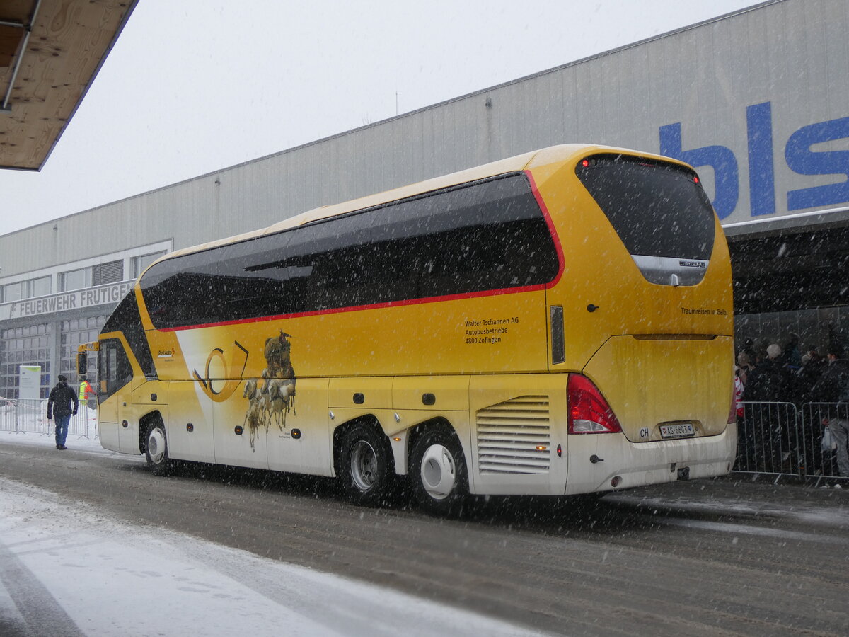 (270'914) - Tschannen, Zofingen - Nr. 22/AG 6803/PID 4706 - Neoplan (ex PostAuto Graubnden) am 11. Januar 2025 beim Bahnhof Frutigen