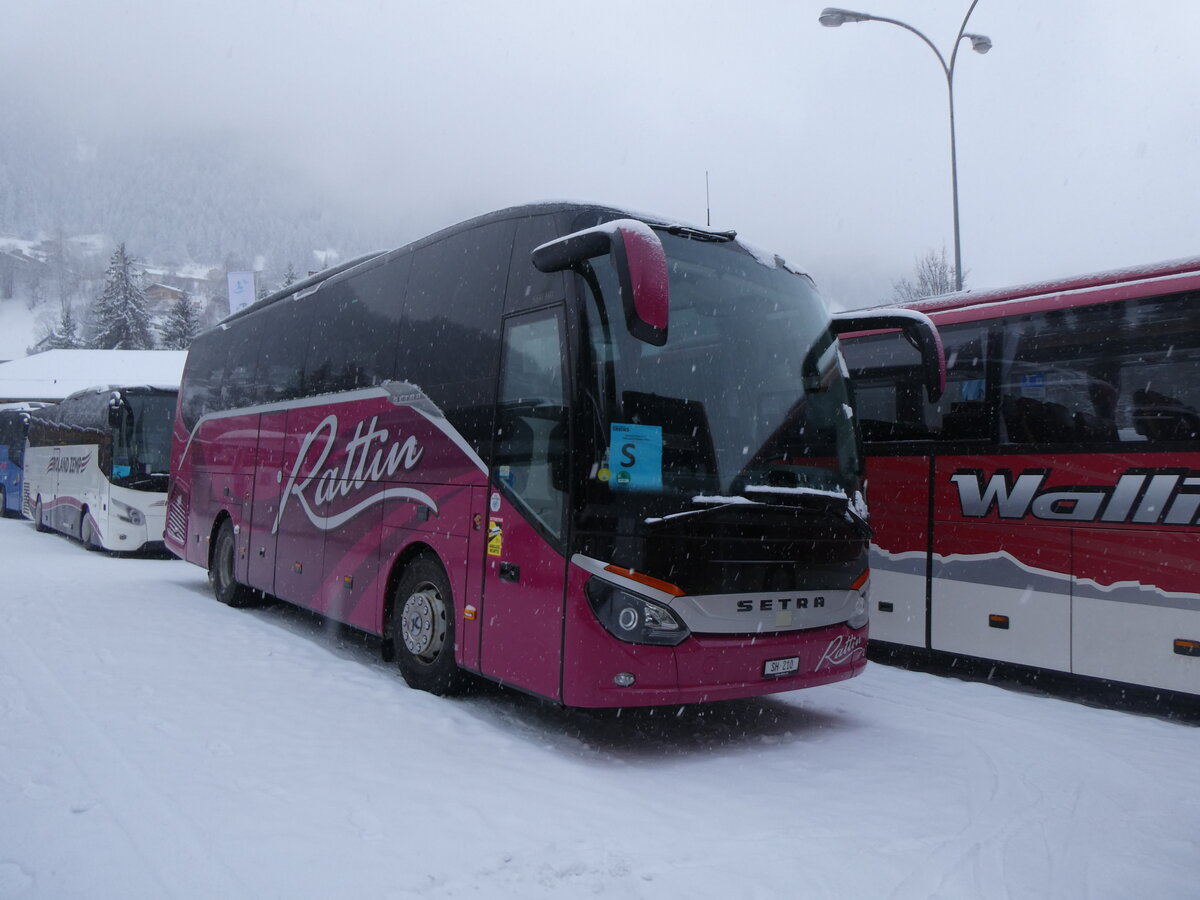 (270'990) - Rattin, Neuhausen - Nr. 10/SH 210 - Setra am 11. Januar 2025 in Adelboden, ASB