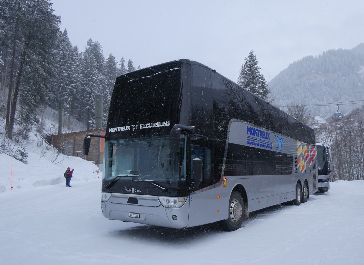 (271'034) - MOB Montreux - Nr. 5/VD 1210 - Van Hool am 11. Januar 2025 in Adelboden, ASB