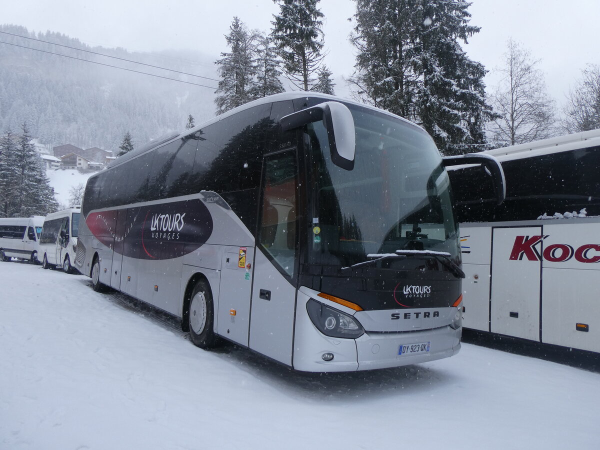 (271'046) - Aus Frankreich: Kunegel, Colmar - DY 923 QK - Setra am 11. Januar 2025 in Adelboden, ASB