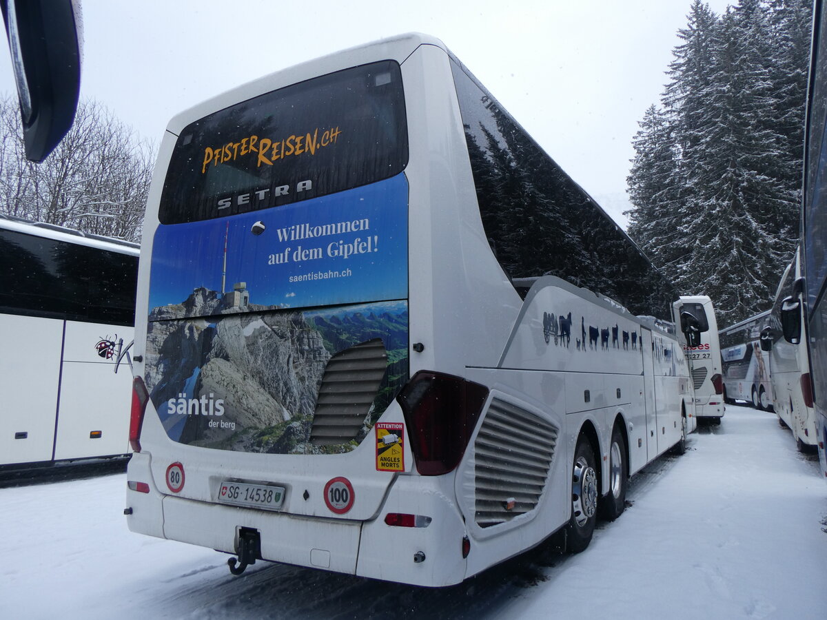 (271'060) - Pfister, Waldkirch - SG 14'538 - Setra am 11. Januar 2025 in Adelboden, ASB