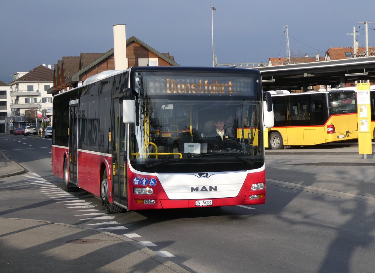 (271'199) - PostAuto Zentralschweiz - Nr. 503/OW 26'301/PID 12'338 - MAN (ex Dr. Richard, A-Wien Nr. 1418) am 14. Januar 2025 beim Bahnhof Sarnen