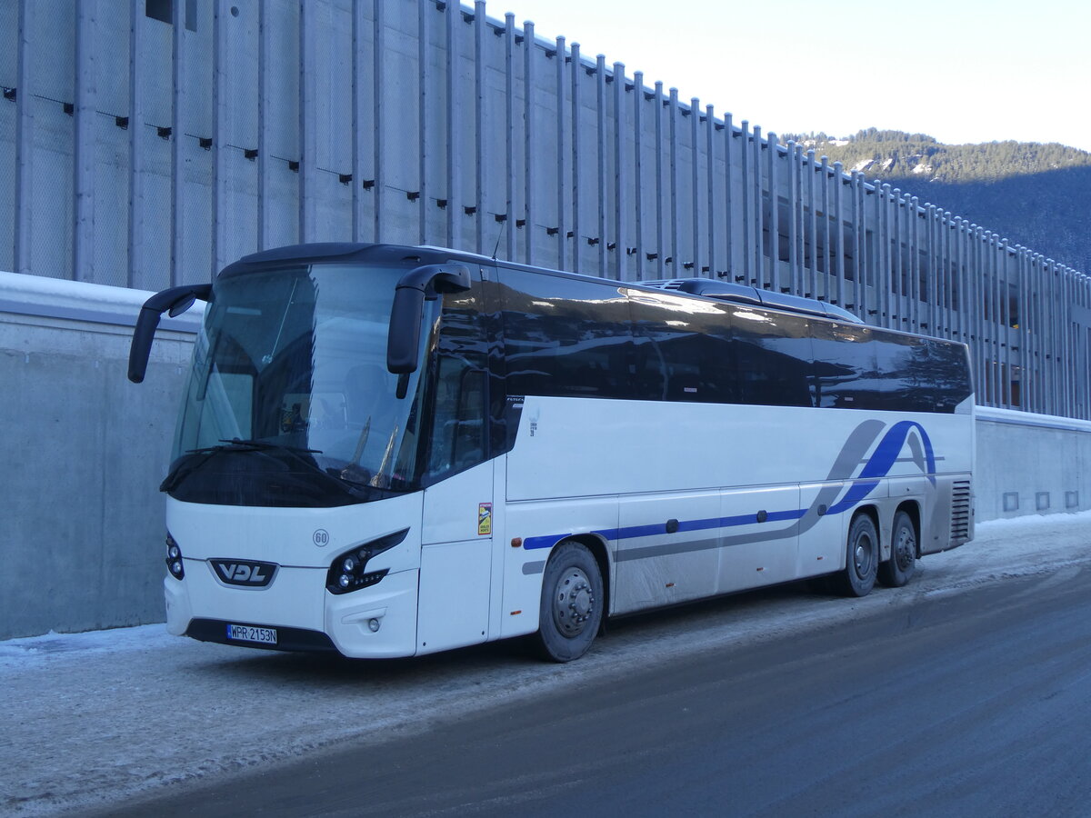 (271'251) - Aus Polen: Barbara, Krosno - Nr. 60/WPR 2153N - VDL am 18. Januar 2025 in Grindelwald, Terminal