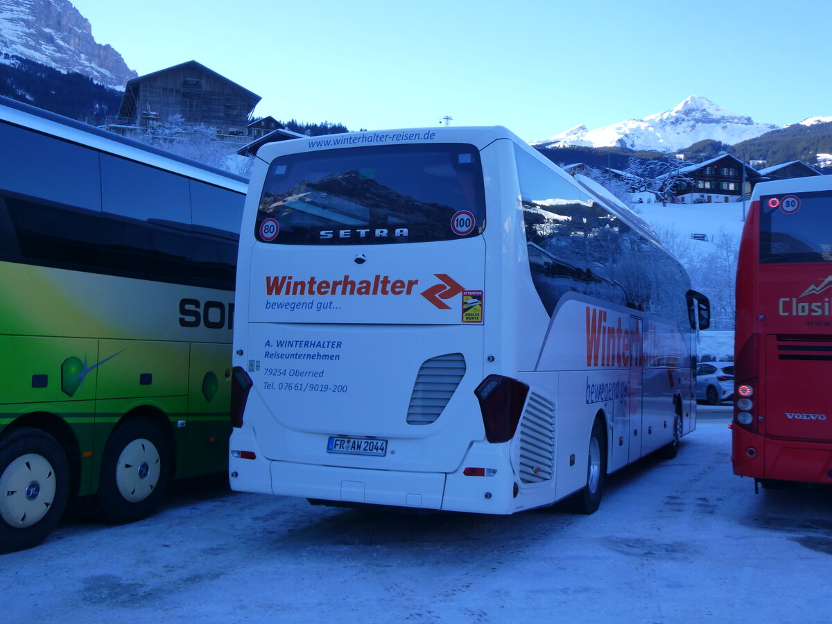 (271'279) - Aus Deutschland: Winterhalter, Oberried - FR-AW 2044 - Setra am 18. Januar 2025 in Grindelwald, Grund