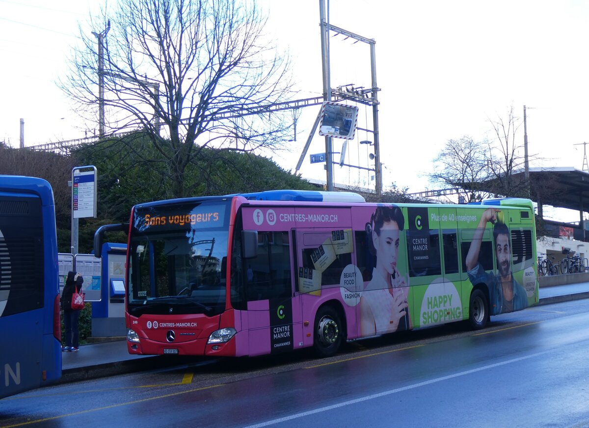 (271'396) - TPN Nyon - Nr. 246/VD 159'307 - Mercedes am 22. Januar 2025 beim Bahnhof Nyon