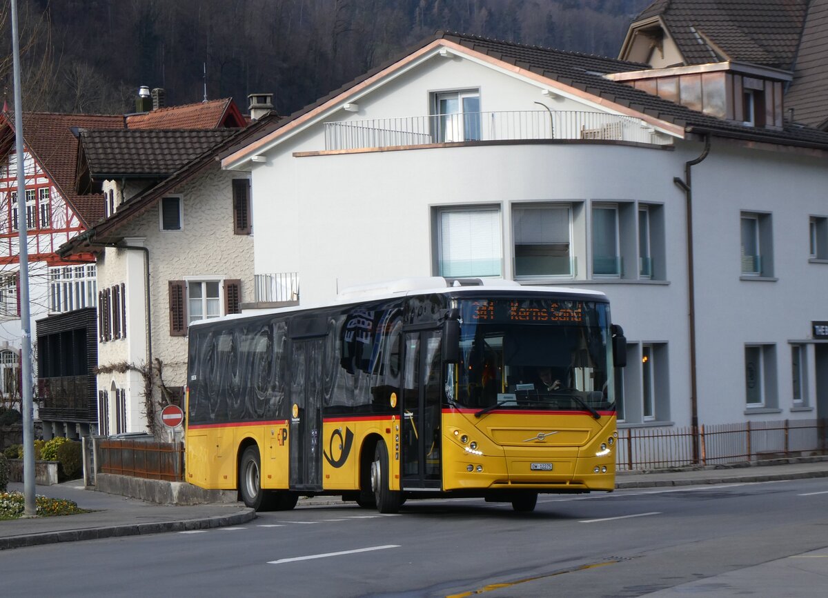 (271'442) - PostAuto Zentralschweiz - Nr. 508/OW 12'275/PID 10'536 - Volvo (ex Nr. 12; ex Dillier, Sarnen Nr. 12) am 24. Januar 2025 beim Bahnhof Sarnen