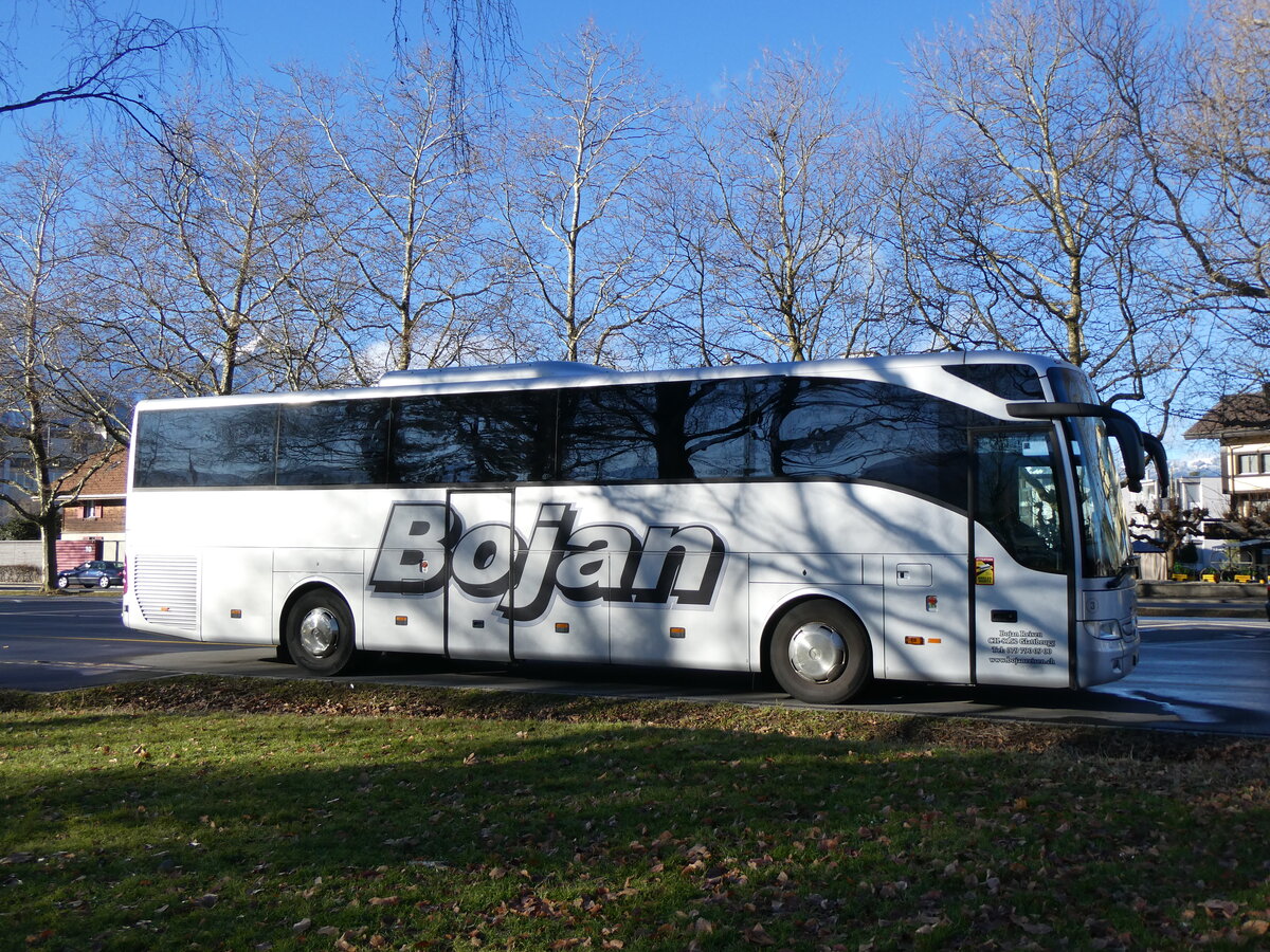 (271'496) - Bojan, Glattbrugg - Nr. 3/ZH 116'528 - Mercedes am 29. Januar 2025 in Thun, Lachen