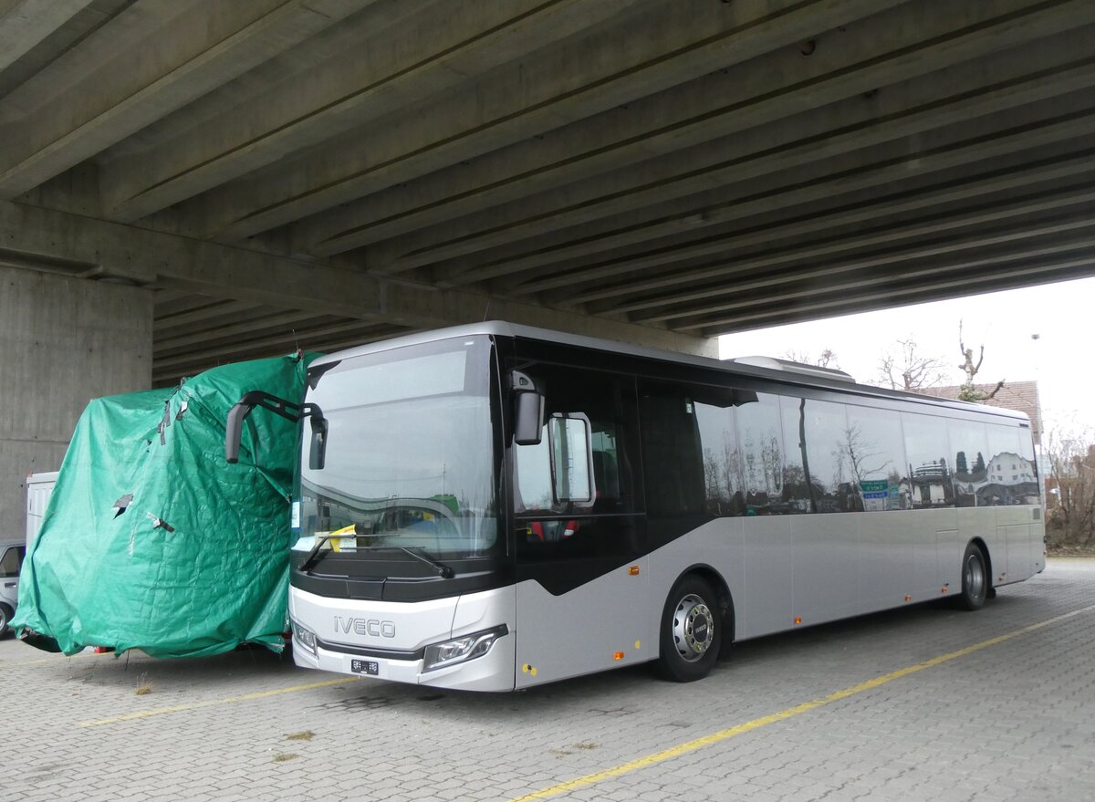 (271'551) - Transports Taxis Dany, Rolle - (VD 1024) - Iveco am 1. Februar 2025 in Kerzers, Murtenstrasse