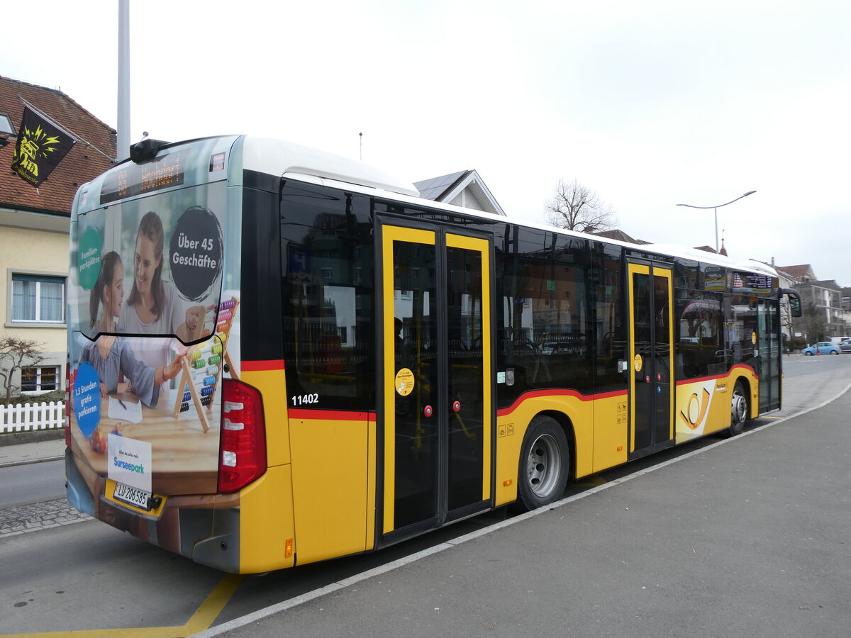 (271'682) - SB Trans, Sursee - Nr. 8/LU 206'585/PID 11'402 - Mercedes (ex PostAuto Bern) am 7. Februar 2025 in Neuenkirch, Sempach Station