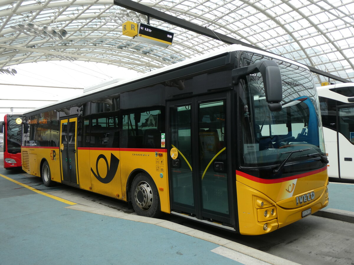 (271'954) - PostAuto Graubnden - GR 179'716/PID 11'285 - Iveco am 14. Februar 2025 in Chur, Postautostation