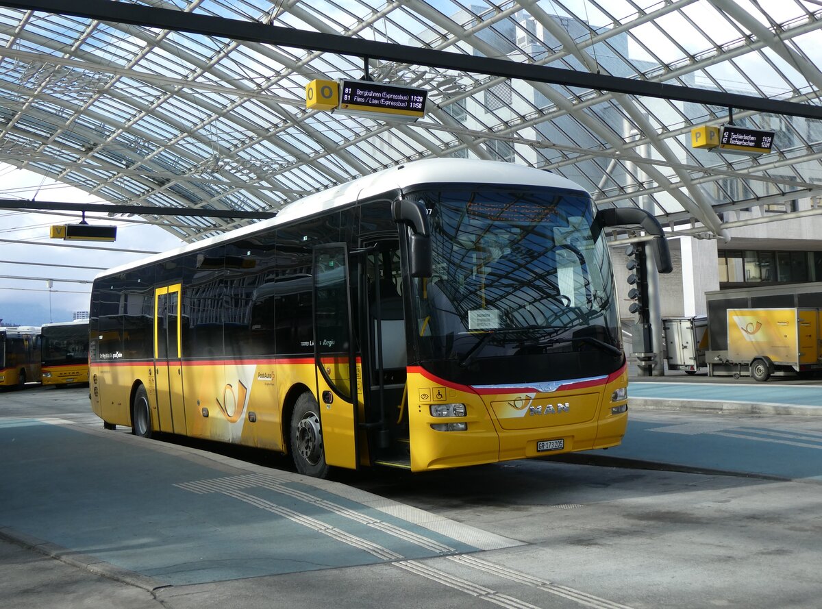 (272'033) - PostAuto Graubnden - GR 173'205/PID 10'507 - MAN am 14. Februar 2025 in Chur, Postautostation