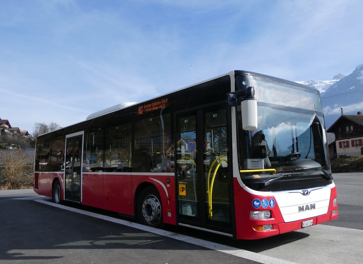 (272'194) - PostAuto Bern - BE 403'166/PID 12'336 - MAN (ex Dr. Richard, A-Wien Nr. 1411) am 17. Februar 2025 in Ringgenberg, Sge