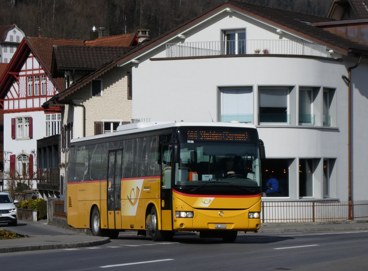 (272'291) - PostAuto Zentralschweiz - Nr. 406/OW 10'006/PID 5538 - Irisbus (ex Nr. 3; ex Dillier, Sarnen Nr. 3) am 21. Februar 2025 beim Bahnhof Sarnen