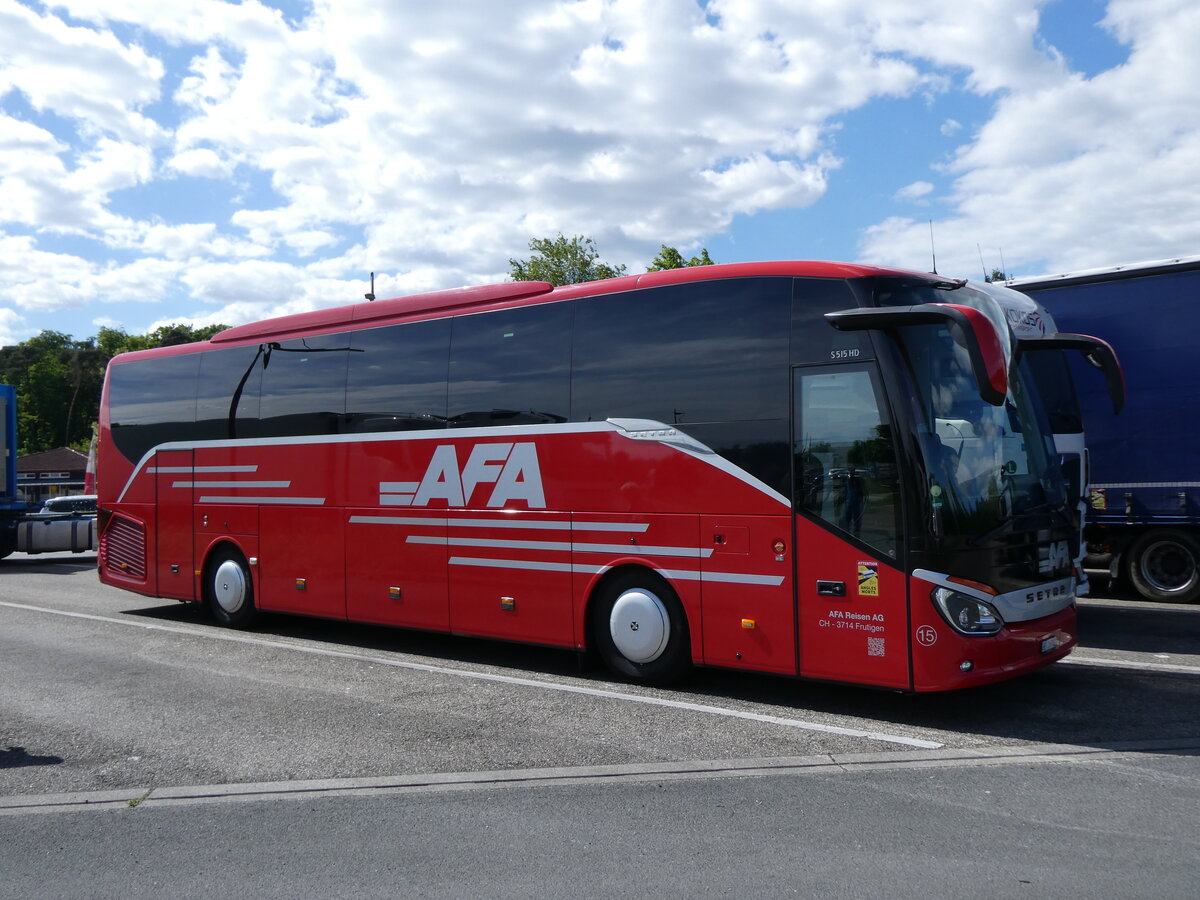 (274'828) - Aus der Schweiz: AFA Adelboden - Nr. 15/BE 26'702 - Setra am 6. Mai 2025 in Forst, Raststtte Bruchsal Ost