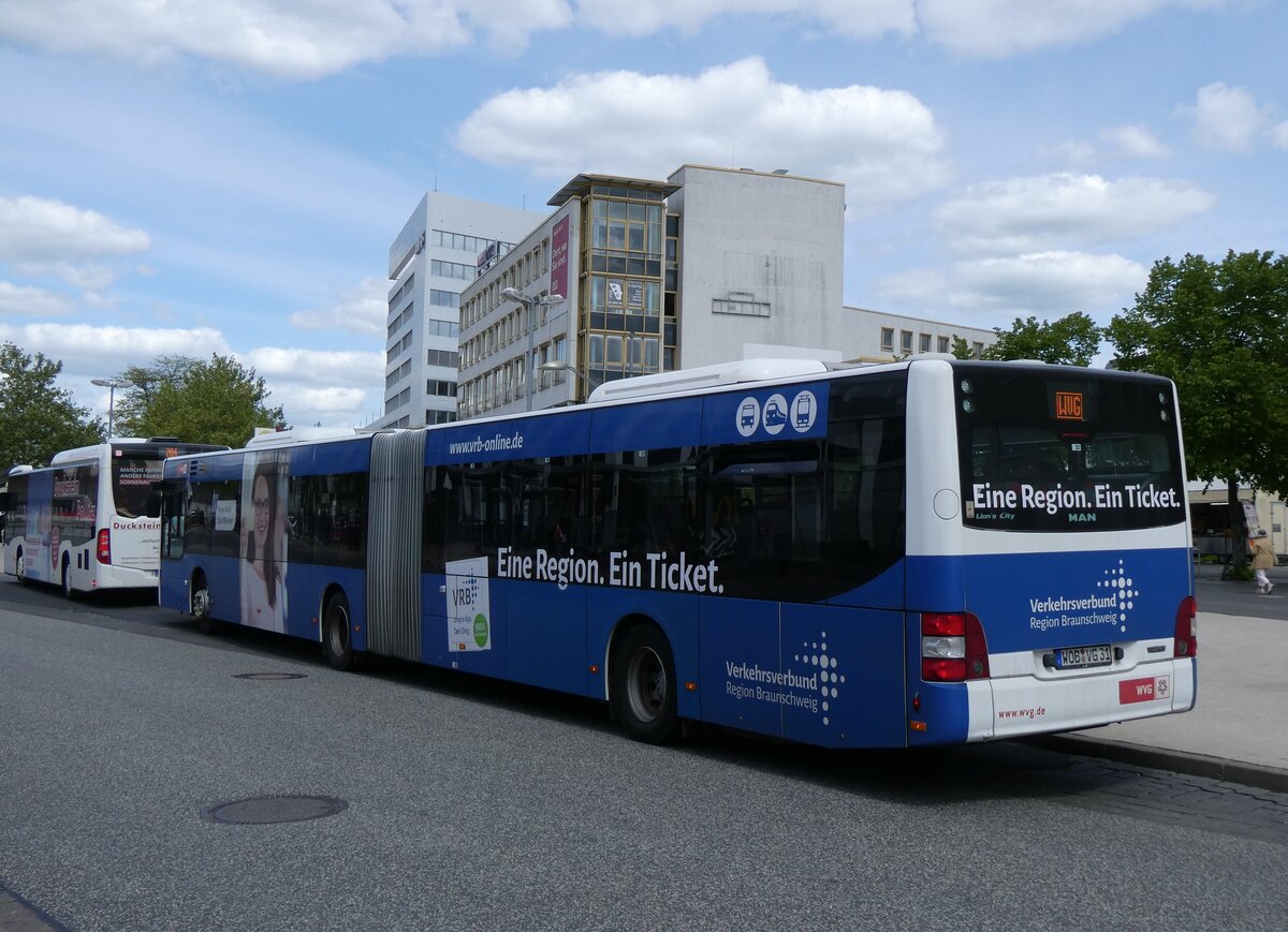 (274'981) - WVG Wolfsburg - Nr. 731/WOB-VG 31 - MAN am 7. Mai 2025 beim Hauptbahnhof Wolfsburg