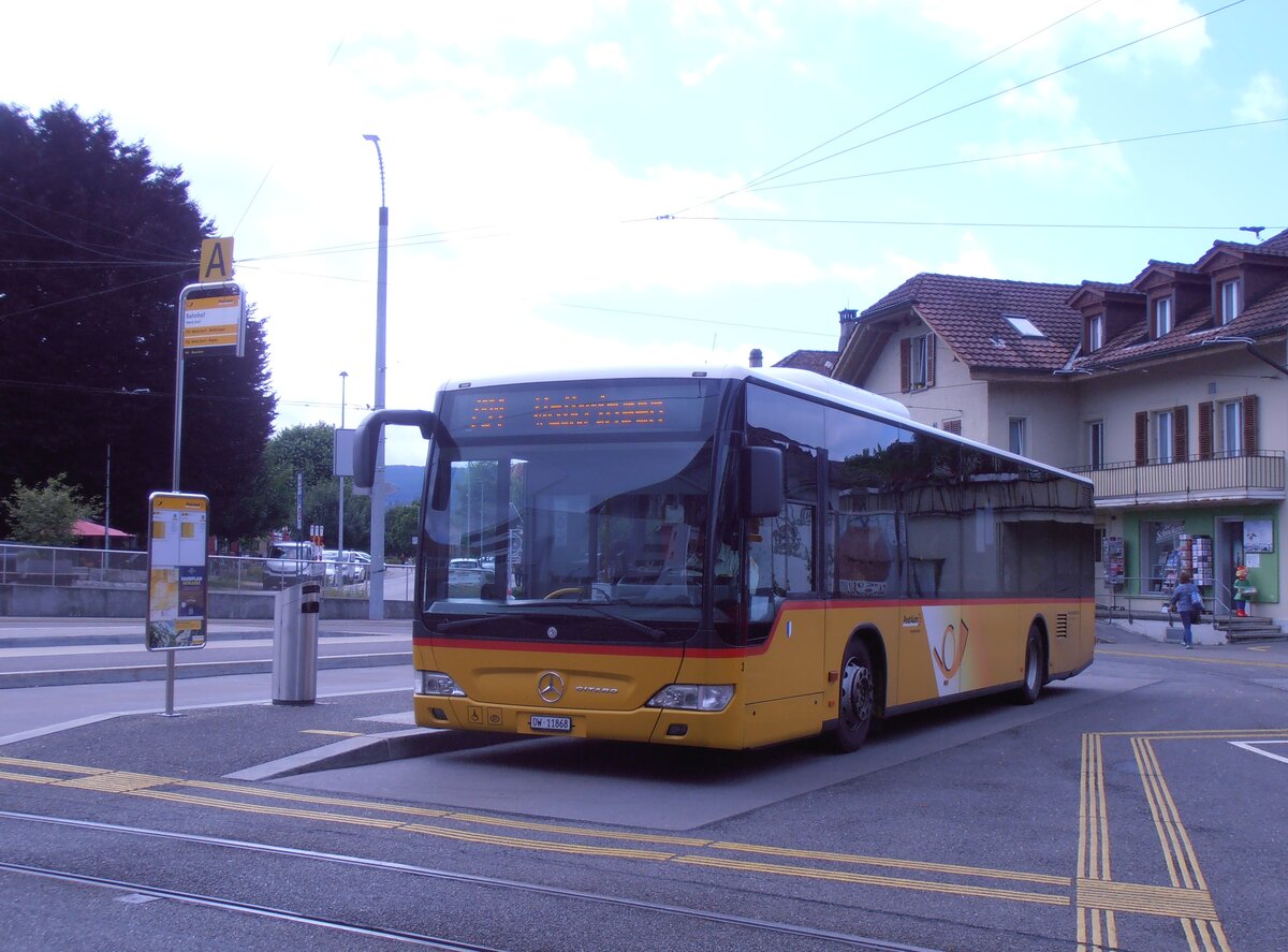 (277'885) - Hfliger, Sursee - Nr. 3/OW 11'868/PID 5557 - Mercedes am 17. Juli 2025 beim Bahnhof Worb Dorf (Einsatz PostAuto)